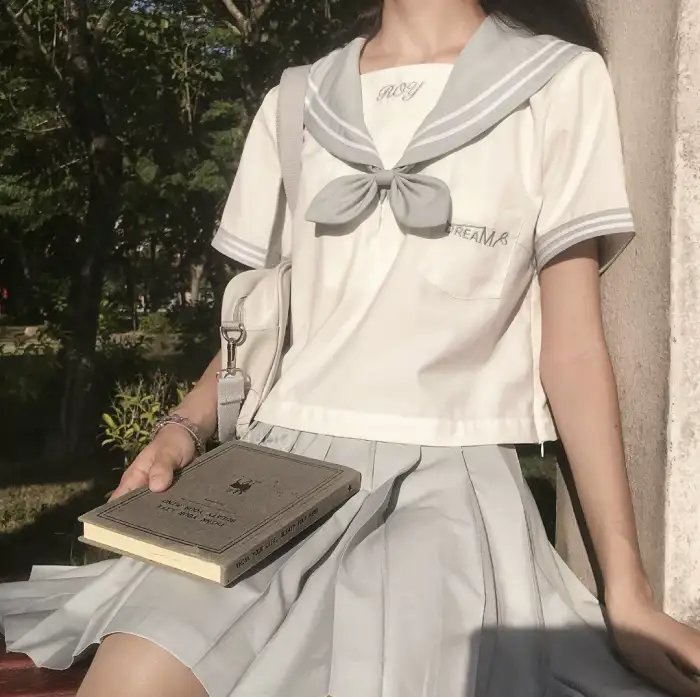 正义联盟与红白黑黄：超级英雄和猎人（上）